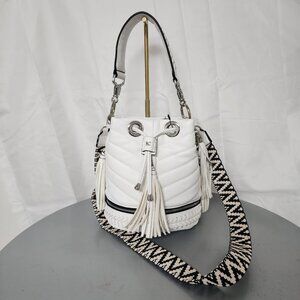 La Carrie Women's White Bazaar Bucket Bag - (BRAND NEW- NEVER USED)